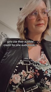 😏 #kandisteiner #bookstagram #romancebooks #audiobookstagram #romanceaudiobooks #kindleunlimited | Kandi Steiner