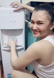 Just like Karen Reyes, buhat no more when you have the XTREME Cool Bottom Load Water Dispenser! 😎 Get this for only ₱7,995 at http://bit.ly/karenwaterdispenser #XTREMEAppliances #OneStopShopAppliances #StayAtHomeWithXTREME | XTREME Appliances