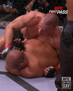 11K views · 215 reactions | Há 15 anos, Georges St-Pierre defendia o cinturão dos meio-médio com vitória em um duelo de lendas contra BJ Penn! [ Reveja lutas históricas no UFC Fight Pass BR ] | UFC | Facebook