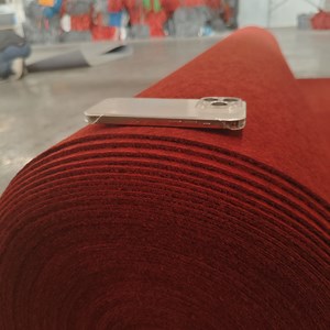 [Hot Item] High-Quality Flannel Walkway Carpet for Busy Retail Environments