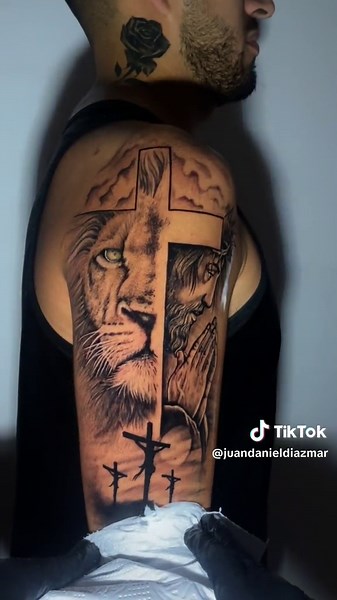 Tattoo Artist Showcase: Jesus, Lion, and Cross Tattoos in Colombia