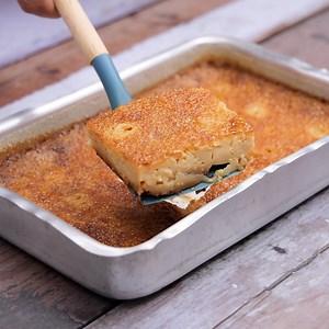 31K views · 180 reactions | With only 4 ingredients, I made this delicious pudding cake! | Recipes Yum | Facebook