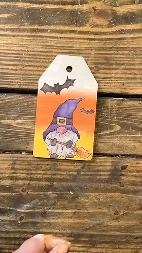 25K views · 418 reactions | 李懶 candy corn background gnome #inspire #create #diy #diycrafts #diy #gnome #essentialstencil #dowhatyoulove #Halloween | Junk and Craft Treasures | Facebook