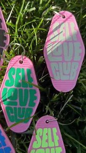 Pink Snapback Schlüsselanhänger - Self Love Club - Etsy.de