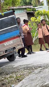 13K views · 4.5K reactions | Jelas Abang Wiro ni masih pagi Su jaga anak” sekolah dong pulang sekolah | Waigo Kreator | Facebook