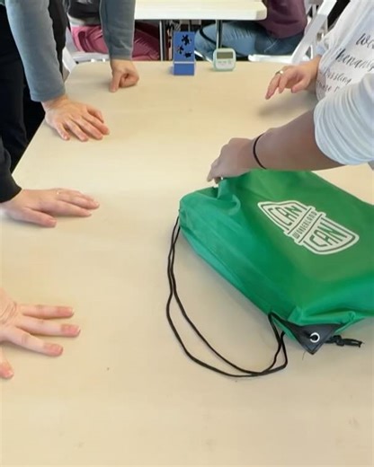 Puzzle Warehouse on Reels