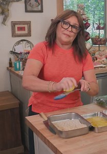 Rachael Ray's Meals in Minutes S01:E20 - Pork Cutlets With Huckleberry Sauce