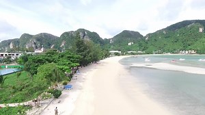 1.3K views · 55 reactions | Loh dalum and Tonsai Bay this morning ..... | Phi Phi Diving | Facebook