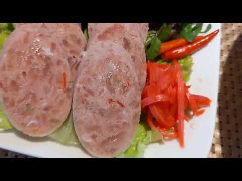 🇹🇭ネーム（แหนม）という名のタイのソーセージ 発酵食品なんですって 阿蘇にあるタイ料理屋さん「アロイジャン」でいただきました 唐辛子をかじりながら食べるらしい