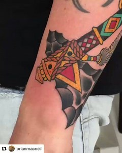 By @brianmacneil  | Royal Tattoo | Facebook