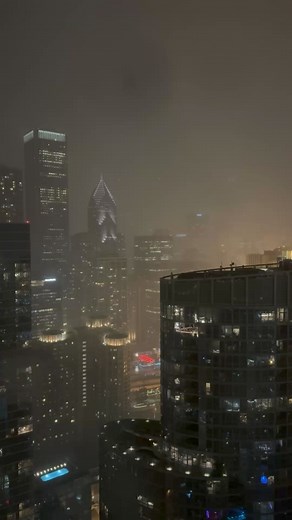 1.4K views · 24 reactions | Segunda noche consecutiva de tiempo severo. Fue una hora extrema. ¿Escucharon las alarmas?? | Ericka Pino | Facebook