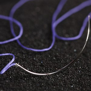 [Hot Item] Veterinary Use Surgical Suture Suture Needle with Thread Non Absorbable Surgical Suture