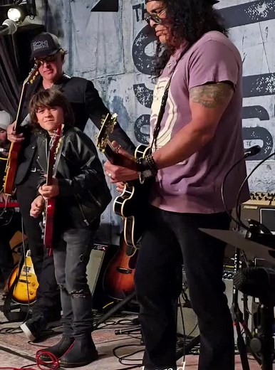 Slash y Joe Bonamassa: Una Colaboración Épica