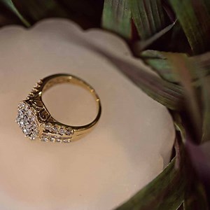 34K views · 4.3K reactions | What is yellow gold & shiny all over?...