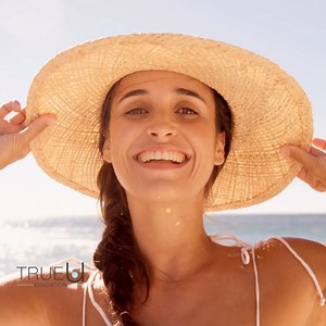 💋💕 Happy National Kissing Day! Today is all about showing your love and improving your health through some sweet smooching. Did you know that kissing is not only a fun way to express affection but also has amazing benefits for your well-being? 😘💪 As aestheticians, we understand the importance of lip care and the role it plays in overall skincare. Our expertise goes beyond just enhancing your natural beauty—it includes keeping your lips soft, hydrated, and healthy. 💄💋 So, pucker up and cele