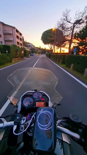 #lagodigarda #italy #bikers | Gardalake Chopper