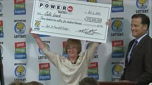 Video Winner of $310.5 Million Powerball Jackpot in 'Disbelief'