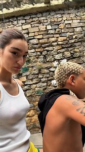 Casi se le sale el alma del cuerpo cuando creyó oír a la chica decir "Pakistán". Tuvo que aparcar para asegurarse. 😳😂