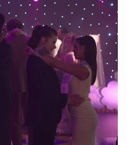 Adorable Moments: A Lesbian Couple at Prom
