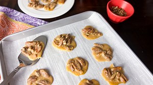 Bourbon Pecan Praline Recipe - Mashed