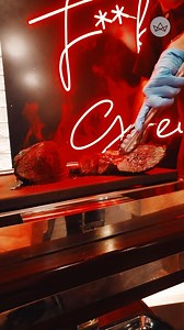 The Flat Iron family is adding its fourth location in Hong Kong — Flat Iron Steak Sheung Wan. Taking over the former three-story Te Quiero Mucho location, the restaurant is conveniently located at Dash Living, 286 Queen’s Road Central. As with the other locations, the new Flat Iron Steak restaurant promises high-quality steaks and bites at unbeatable value. To celebrate its opening during August and September, Flat Iron Steak presents a special promotion featuring the exquisite M9 Wagyu Picanha,