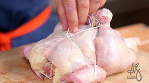 1.8K views · 172 reactions | Learning to truss a chicken properly will make your cooking life better. It’s a skill every poultry lover should have. The foolproof technique promotes even cooking that won’t dry out the breasts, and results in a beautiful presentation. Visit my YouTube page for more longform cooking tutorials! https://www.youtube.com/@AndrewZimmern | Andrew Zimmern | Facebook