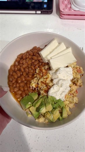 let’s cook breakfast 🍳 👩‍🍳 #asmr #breakfast #morningroutine #fypp #cookingathome #cookwithme