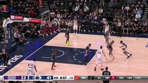 Some Birthday-Eve Buckets for the Birthday Mann 🥳 | L.A. Clippers