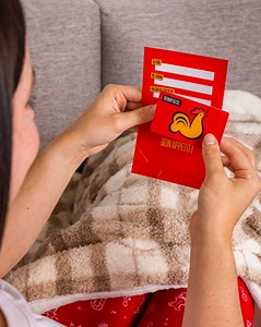 239 reactions · 14 shares | Si tu vois ceci, c’est ton signe de finaliser tes cadeaux de Noël ! Offre la générosité, offre une carte-cadeau Benny&Co. 懶 --- If you see this, it’s your sign to finish your Christmas shopping! Give the gift of generosity, give a Benny&Co. gift card. 懶 #Bennyetco #Bennyetcompagnie #poulet #chicken #rotisserie | Benny & Co. | Facebook