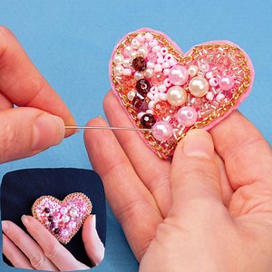 43K views · 2.2K reactions | How to make a brooch out of beads simply - DIY jewelry! | Miarti - Creative ideas | Facebook