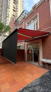5.2K views · 45 reactions | Retractable aluminum alloy awning, LED light bar, modern and simple design,Optional electric roller blind. Prevent sun exposure.#awning #retractable #awning #pergola #gazebo #blinds #sunroom #outdoor #sunshade #gardendesign #roof #fullcassette | Davis Sunshade Structure System-Electric Awning | Facebook