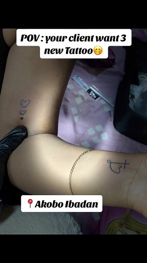 Pretty Ink✍🏽😁🥰 THINGS TO KNOW ABOUT TATT 📌It takes 1-2weeks to heal. 📌Lasts up to 6month,1year or two deoend on ur skin type 📌It doesn't affect the blood. 💚💚AFTER CARE 📌Do not scratch or pick on your tattoo 📌Always apply ointment or Vaseline (morning, night). 📌Do not swim till it completely heals. 💚💚HEALING PROCESS >>> 📌Itching and flaking 📌Swollen (for 1hr max) 📌Redness 📌Peeling PAIN: 3/10 (minimal to none) Procedure: takes 1hour or more depend on your drawing I train Offline a