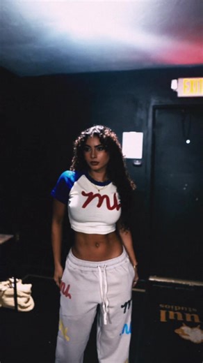 #vhs #vhsedit #90saestheic - @ Nia | latina