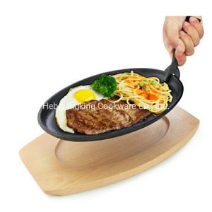[Hot Item] Black Sizzler Plate, Oval Frying Pan, Non Stick Cast Iron Cookware with Wood Base
