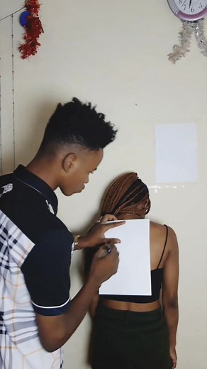 On est pas connecté #lol #laugh #laughing #fyp #humour #millionviewsreels #tomalevistas #rire #laughingmemes #fypシ゚viralシ | Toma Levistas Off