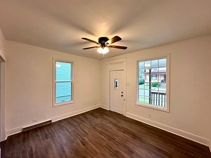 1102 Pollock Ave, New Castle, PA 16101 - For Rent