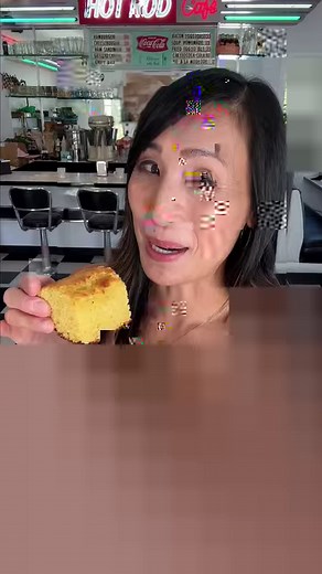 Sweet cornbread in the making – because happiness is homemade! https://www.jessicagavin.com/sweet-cornbread/ | Jessica Gavin