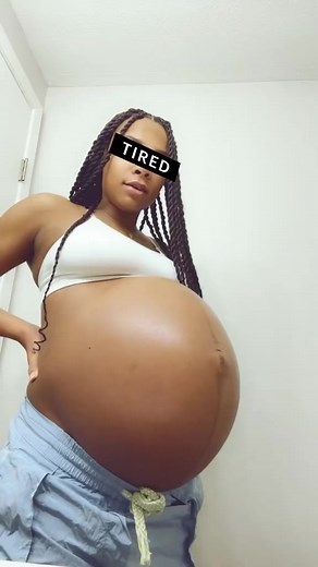 59K views · 482 reactions | 38 weeks pregnant with #Twins . They’re soooo heavy!  #twinpregnancy | Twin Baby Pregnancy | Facebook