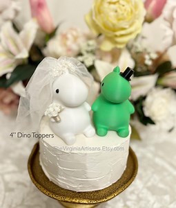 Dinosaur Couple Wedding Cake Topper: Bride and Groom Dino Decoration - Etsy