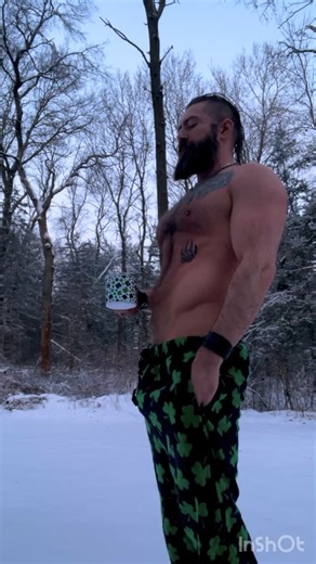 Thane Rivers on Instagram: "#goodmorning #morningcheer #positivity #affirmations #lumbersnack #snow"