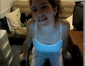 Sativa Verte - sexy webcam strip