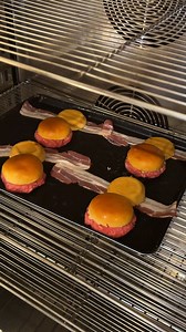 Bone Marrow Beef Sliders! A juicy, savory twist on the classic slider 🍔🔥 | Chefclub GruB