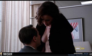 Gilmore Girls Creator to Alexis Bledel: "Never Put Your Shirt On Again" [PIC]