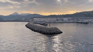 Navire s'approchant du port de Tanger, : vidéo de stock (100 % libre de droit) 3469622339 | Shutterstock