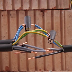 328K views · 176 reactions | Liquid Rubber To Insulate Wires & More Hacks! | Street Belle Fashion | Facebook