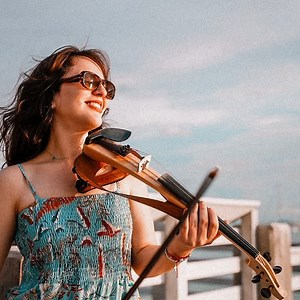 Professional violin player