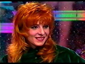 Mylène Farmer - Sacrée Soirée 1988 (Extrait Rediffusion)
