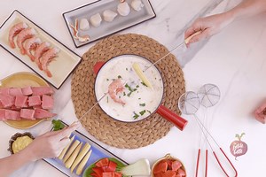 Fondue aux fruits de mer et poissons à l'asiatique • La petite bette