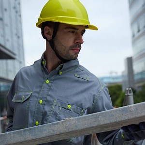 [Hot Item] Protective Clothing PPE Shirt Fashion Us Nfpa 2112 C at 2 Welder Fire Resistant Frc Mechanic Work Shirts
