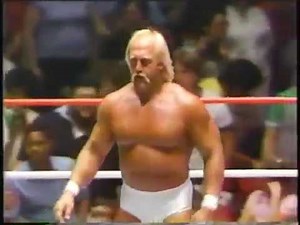 Hulk Hogan vs Adrian Adonis